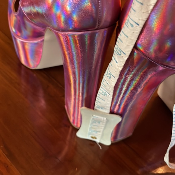 Steve Madden Skyrise platform mary janes in pink irridescent - Picture 11 of 16